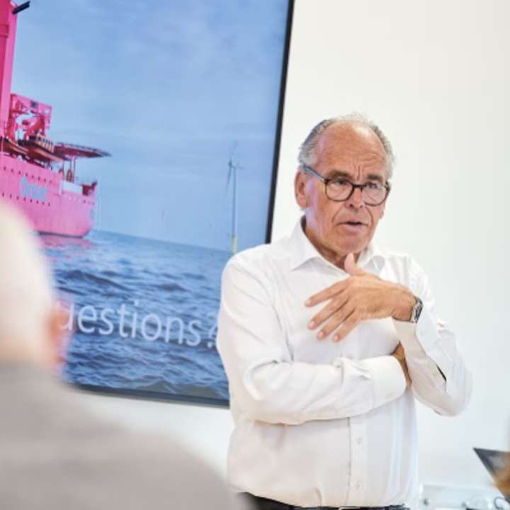 EU Ambassadors Discuss Framework for Renewable Energy Transition