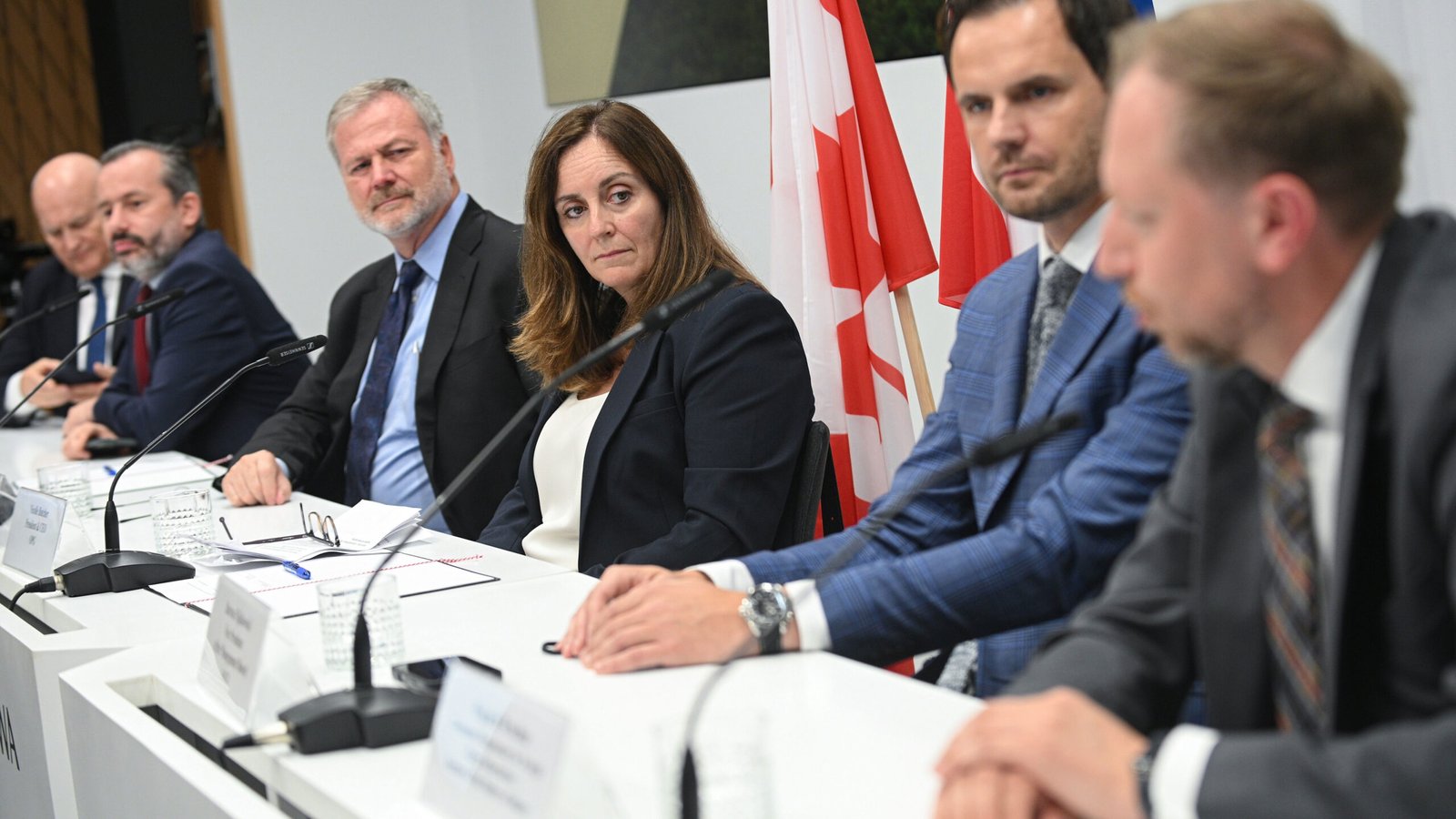 Poland and Canada Partner to Build Small Modular Reactors by 2035