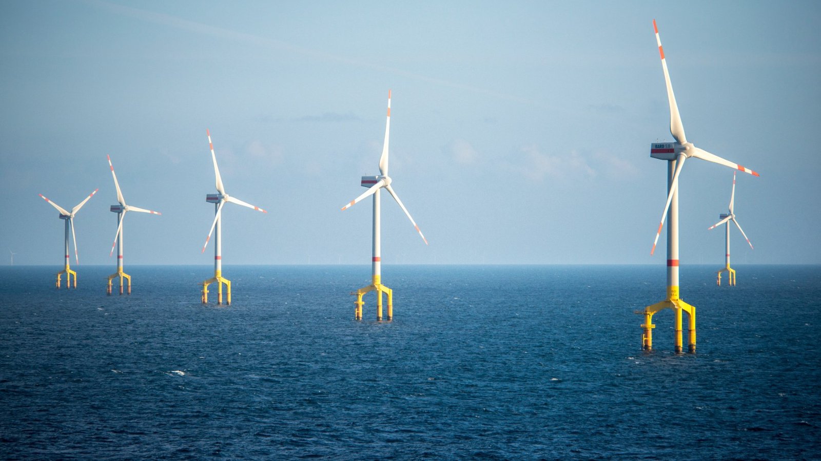 North Sea aims for 300 GW offshore wind to boost hydrogen output